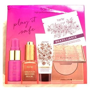 Tarte - Play It Safe Summer Essentials Set